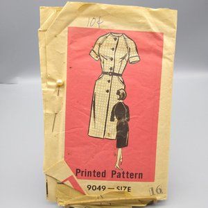 Vintage Sewing PATTERN 9049, Mail Order 1970s Misses Dress, Plus Size 16